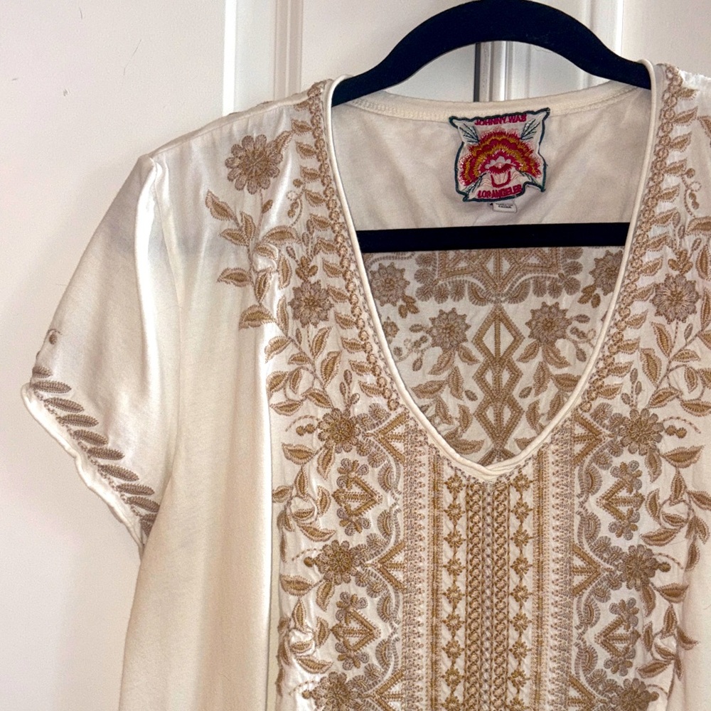 JOHNNY WAS cotton top size L.